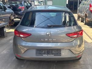 Seat Leon 1.2 TSI Ecomotive 16V Vehículo de desguace (2016, Metálico, Gris)